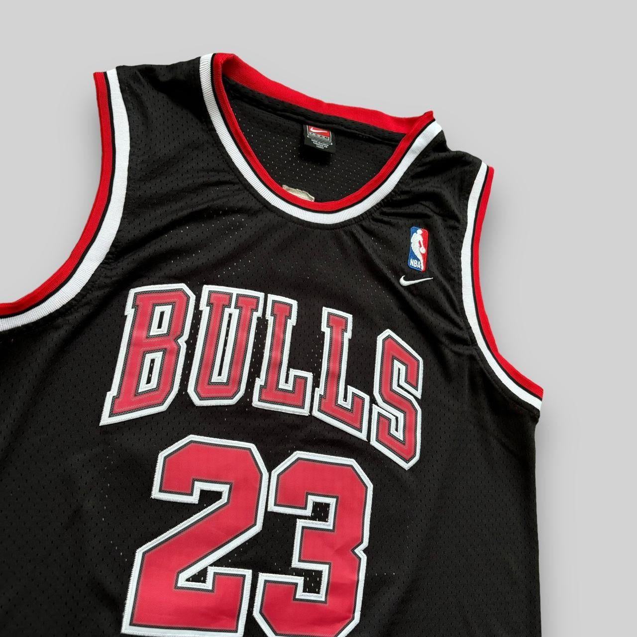 Nike Chicago Bulls Michael Jordan Jersey (Medium)