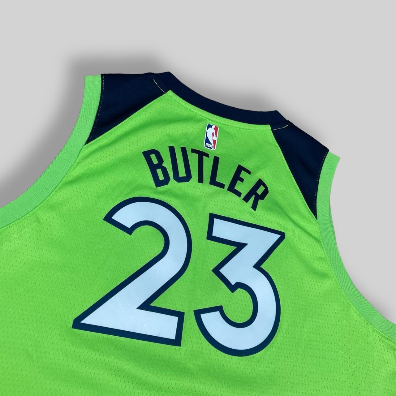 Nike Minnesota Timberwolves Jimmy Butler Jersey (XL)