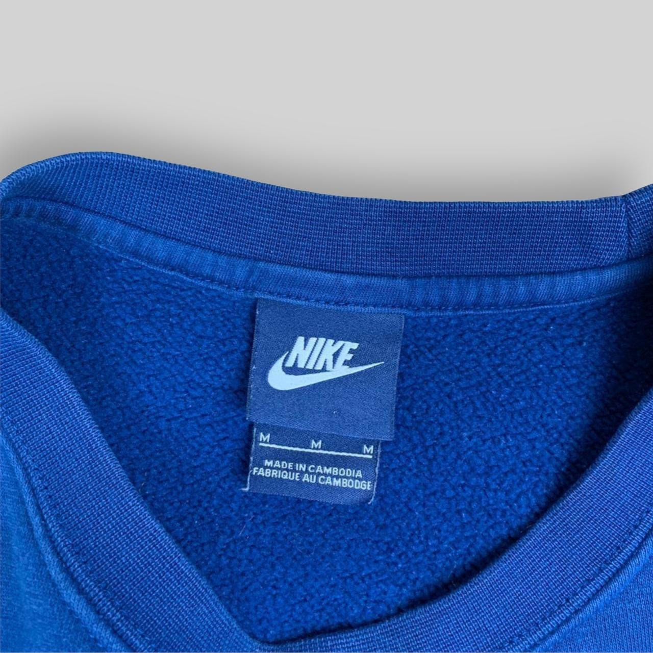 Nike Central Swoosh Logo Sweatshirt (Medium)