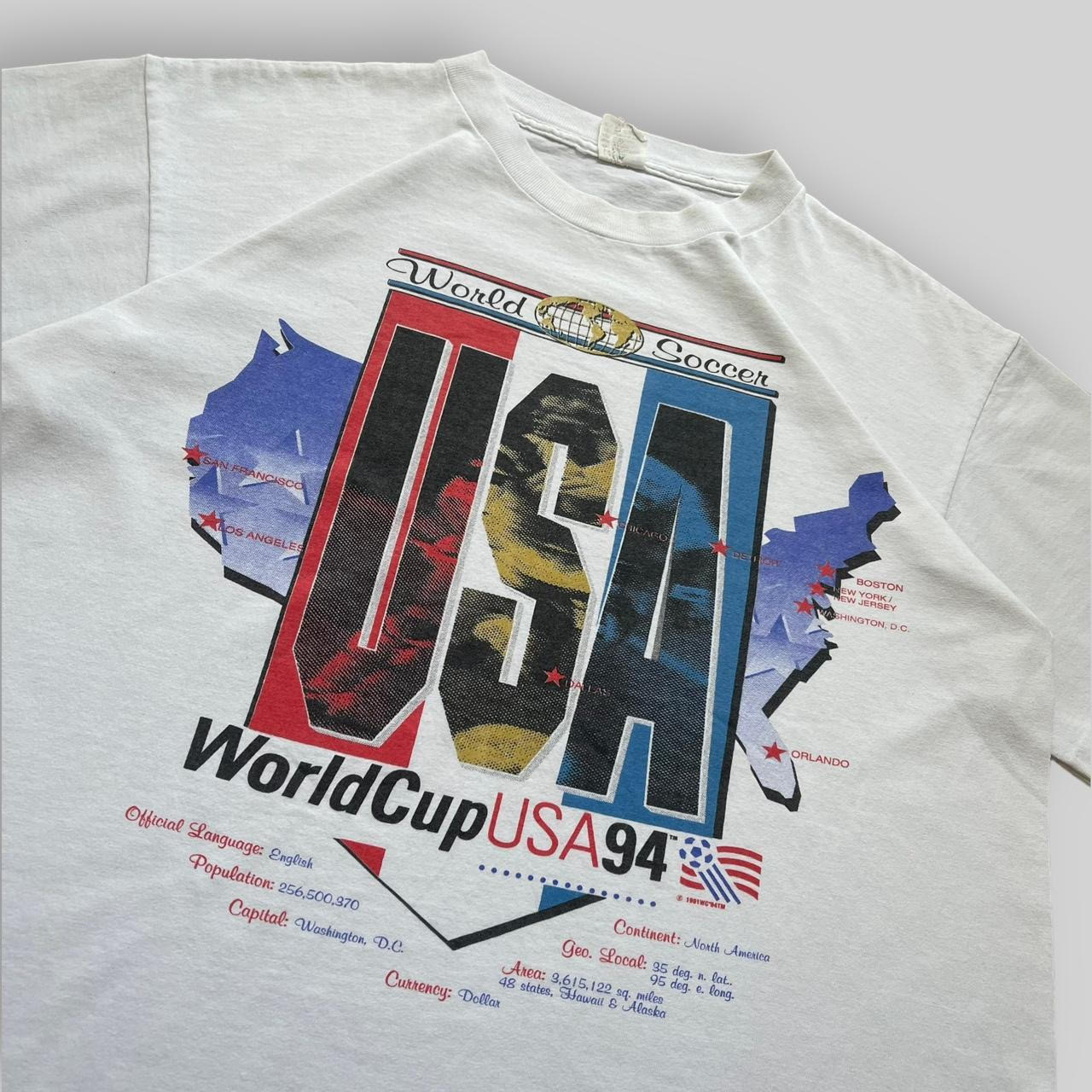 USA 1994 World Cup Graphic T Shirt (Large)